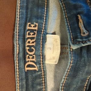 Decree skinny jeans.